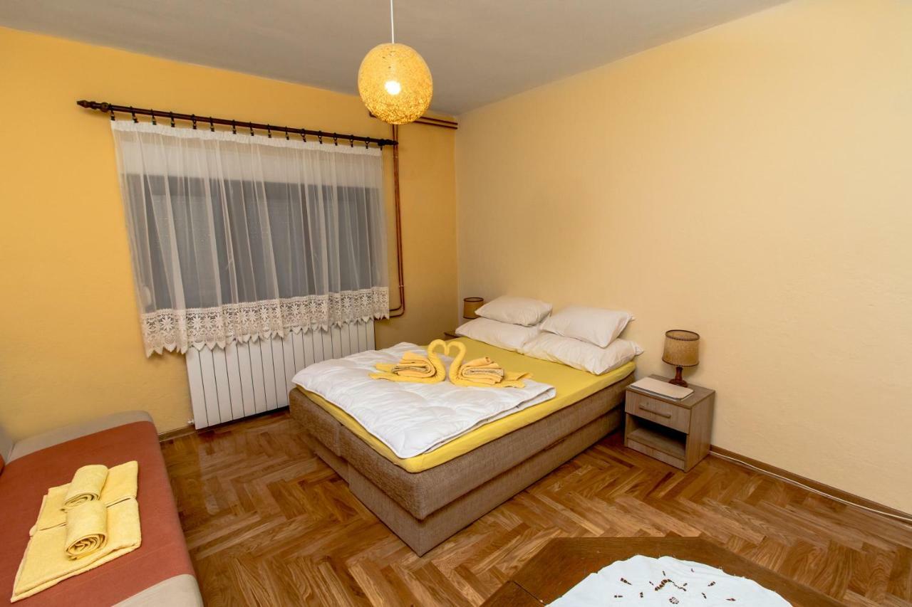 Apartman DraŽ 特雷比涅 外观 照片