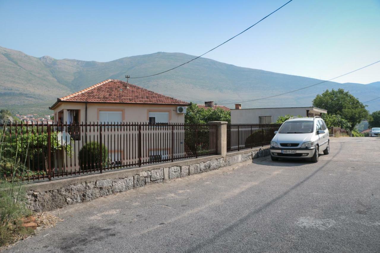 Apartman DraŽ 特雷比涅 外观 照片